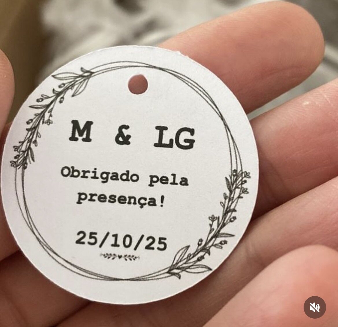Tags personalizadas para casamento e presentes